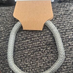 NWT-mesh bracelet